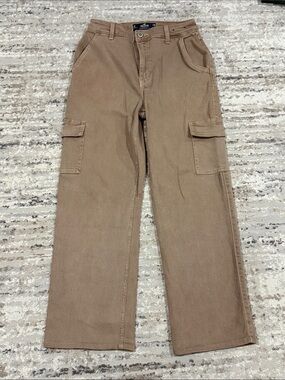 Hollister Brown Women’s Cargo Jeans